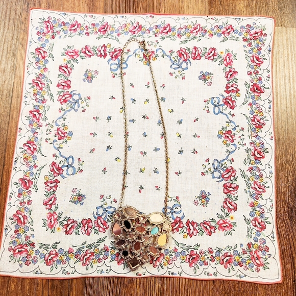 🌈Vintage 1980s Rainbow Heart Necklace 💝 - Picture 4 of 5